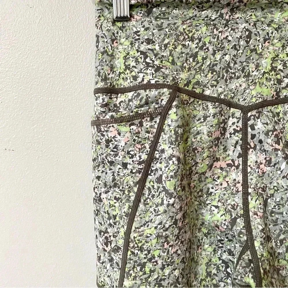 Sweaty Betty Super Sculpt 7/8 Leggings Green Pebble Size Small | High Waist - Picture 8 of 11